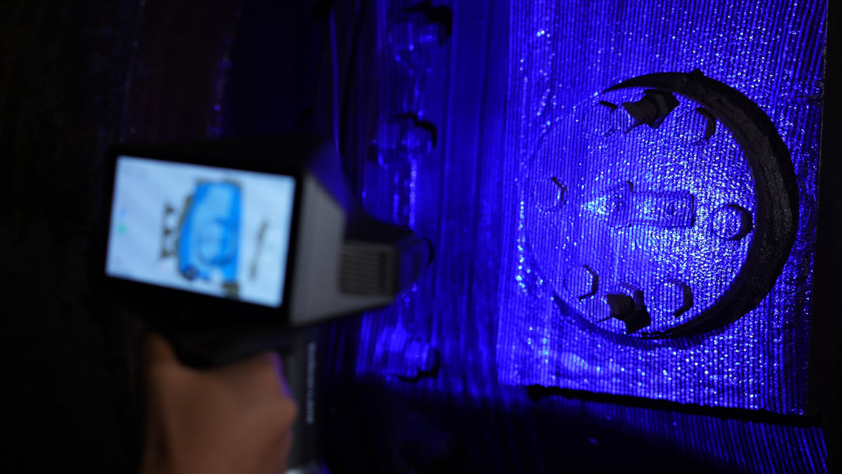 EinScan Libre Laser HD mode capturing detailed relief geometry